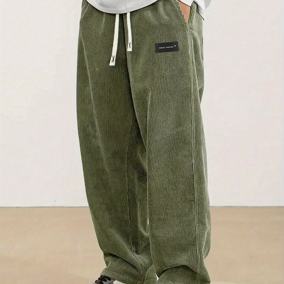 Pantalón de Corte Recto y Relajado