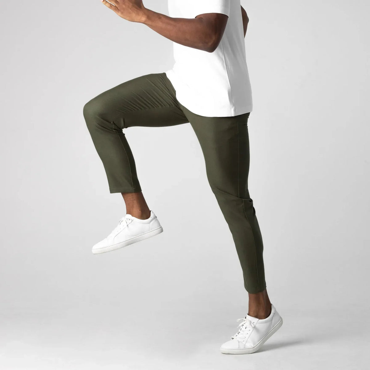 Pantalón chino elástico premium