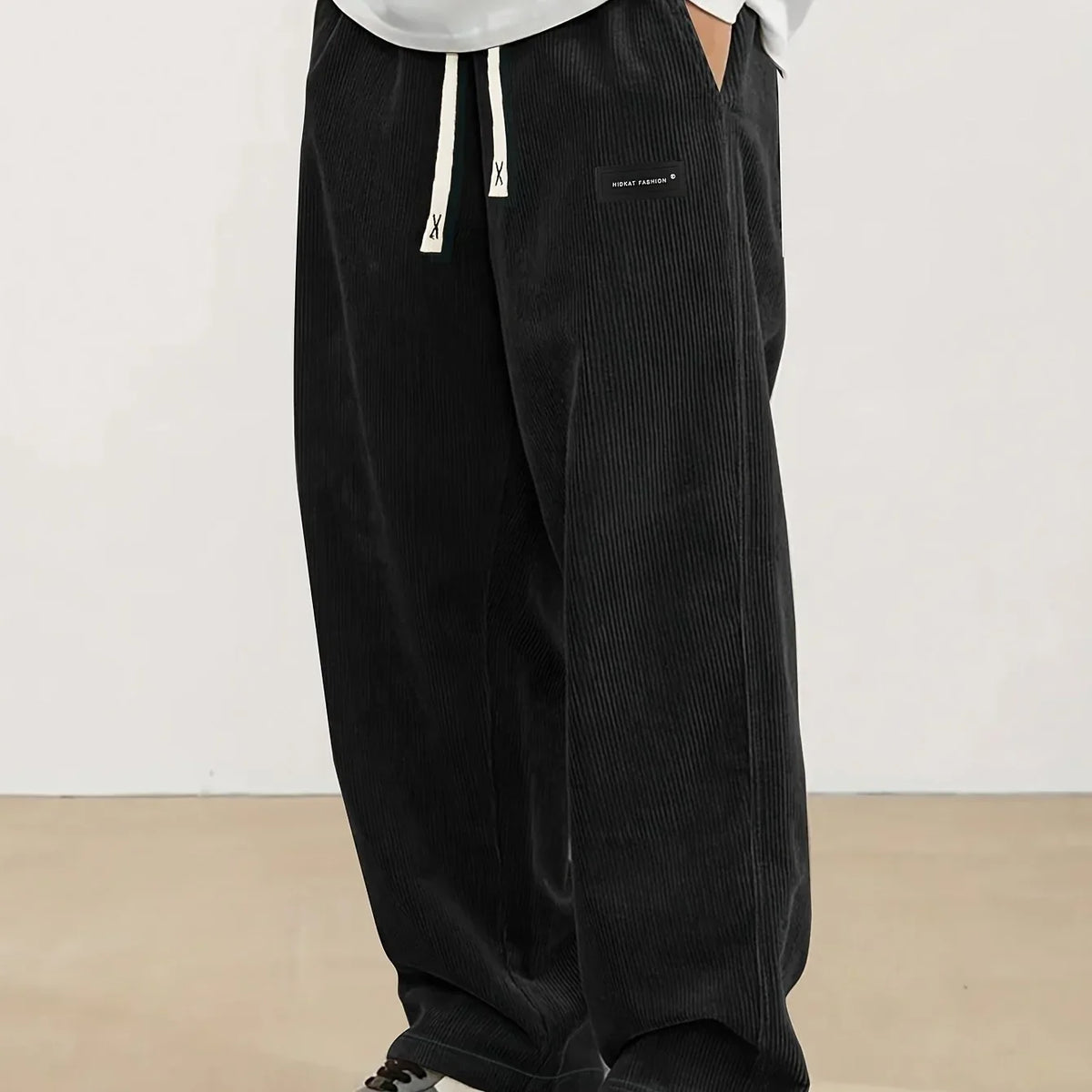 Pantalón de Corte Recto y Relajado