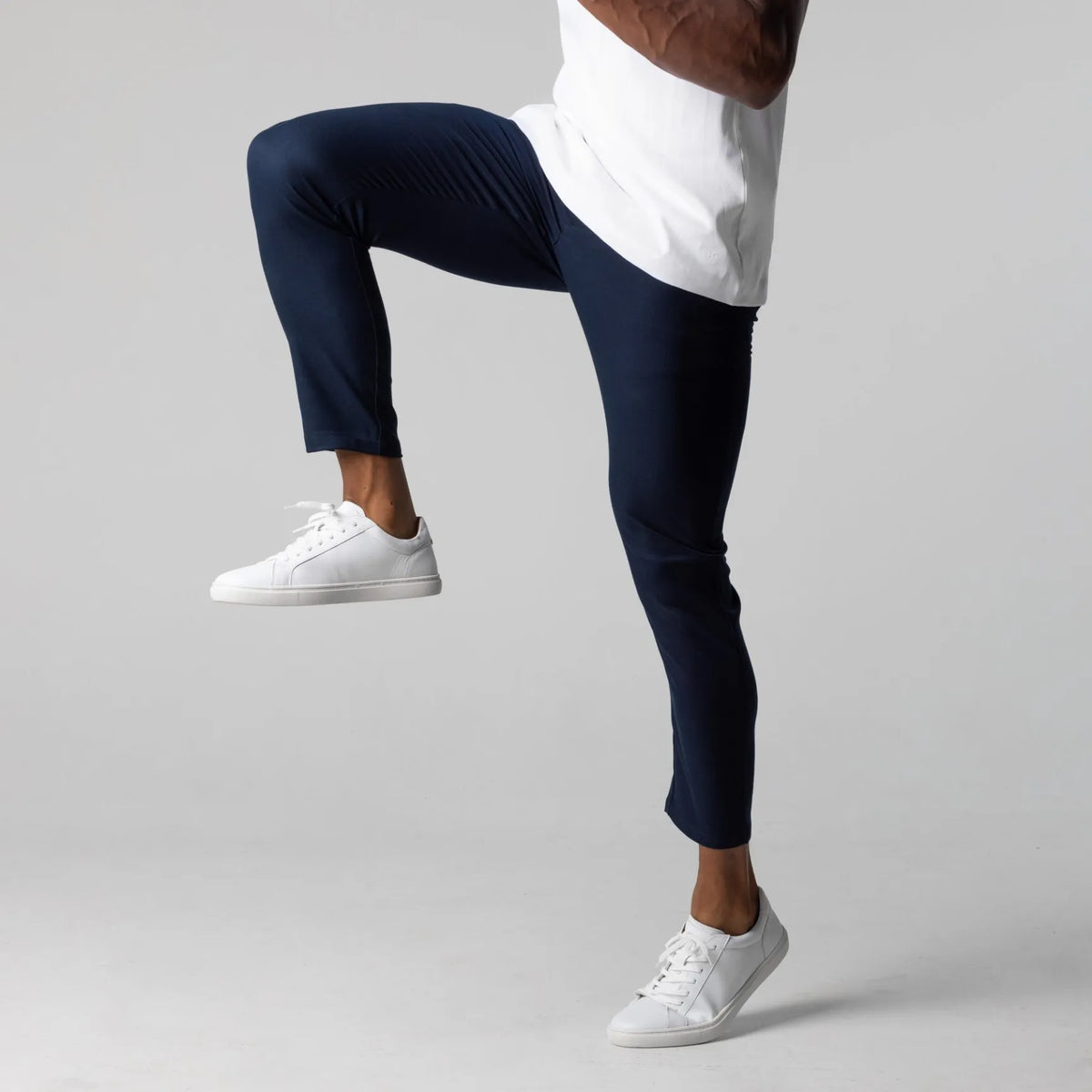 Pantalón chino elástico premium