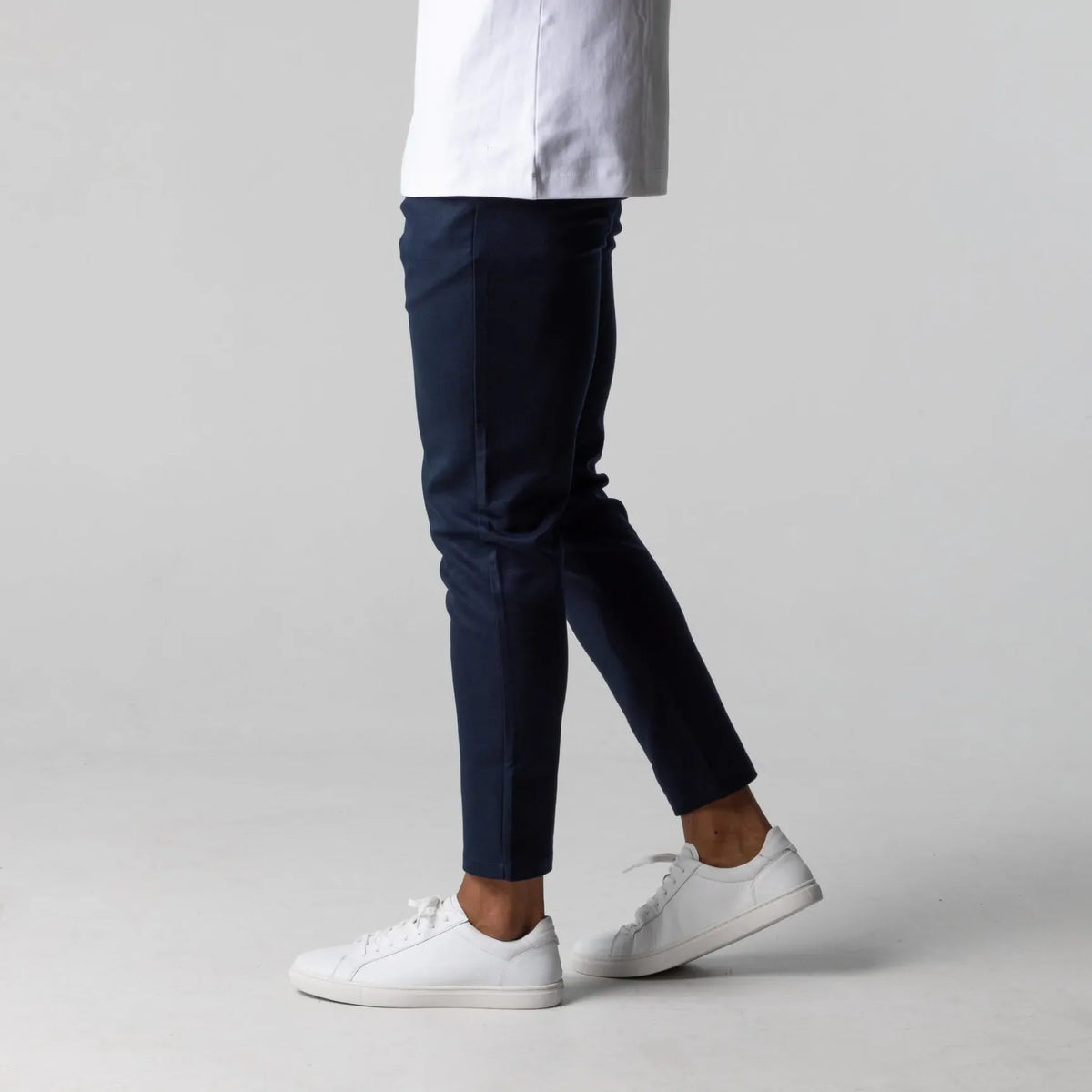 Pantalón chino elástico premium