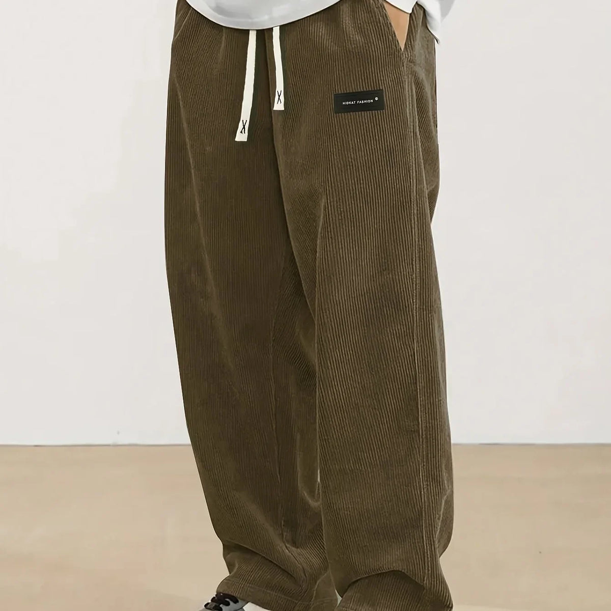 Pantalón de Corte Recto y Relajado