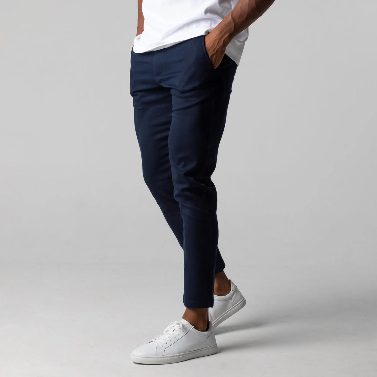 Pantalón chino elástico premium