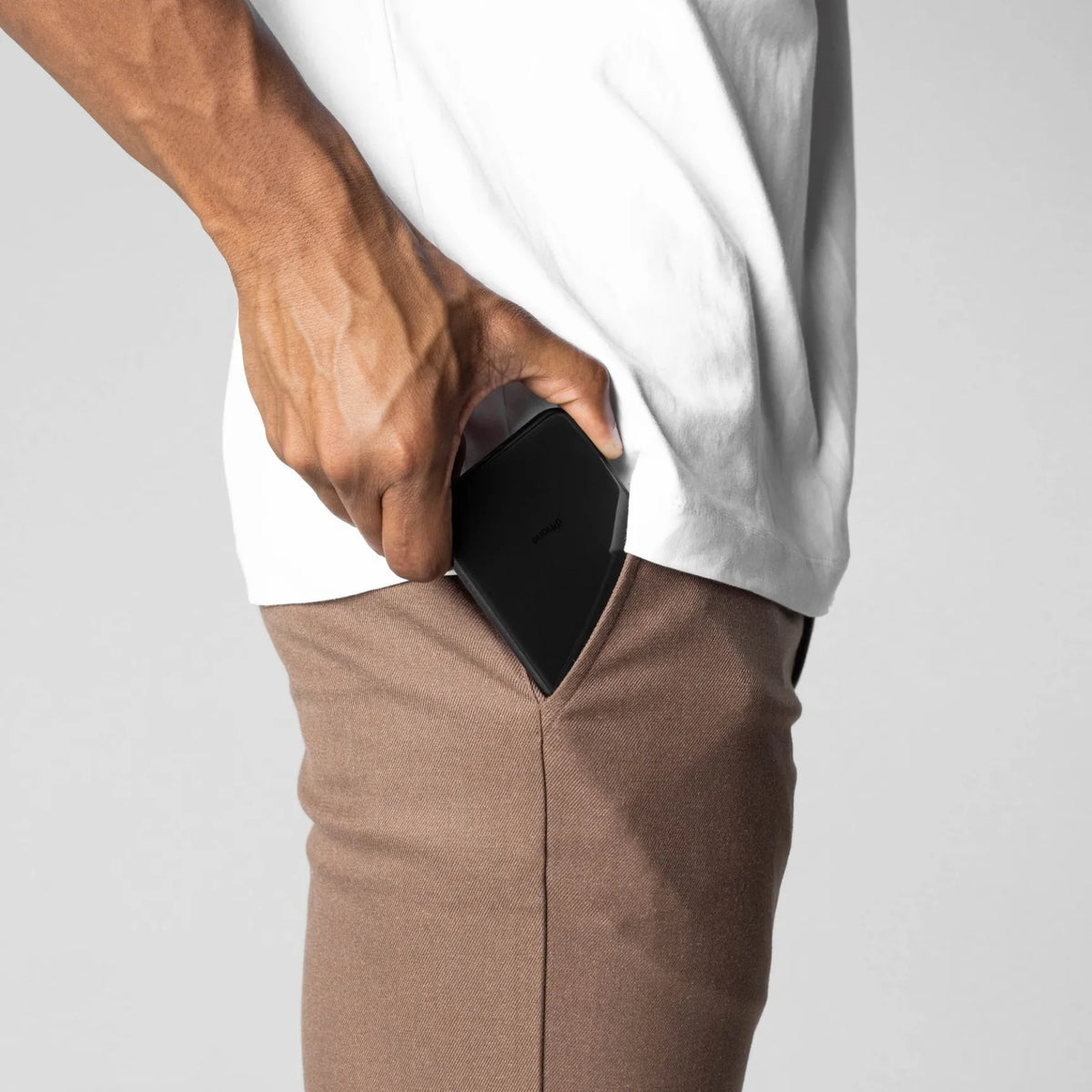 Pantalón chino elástico premium