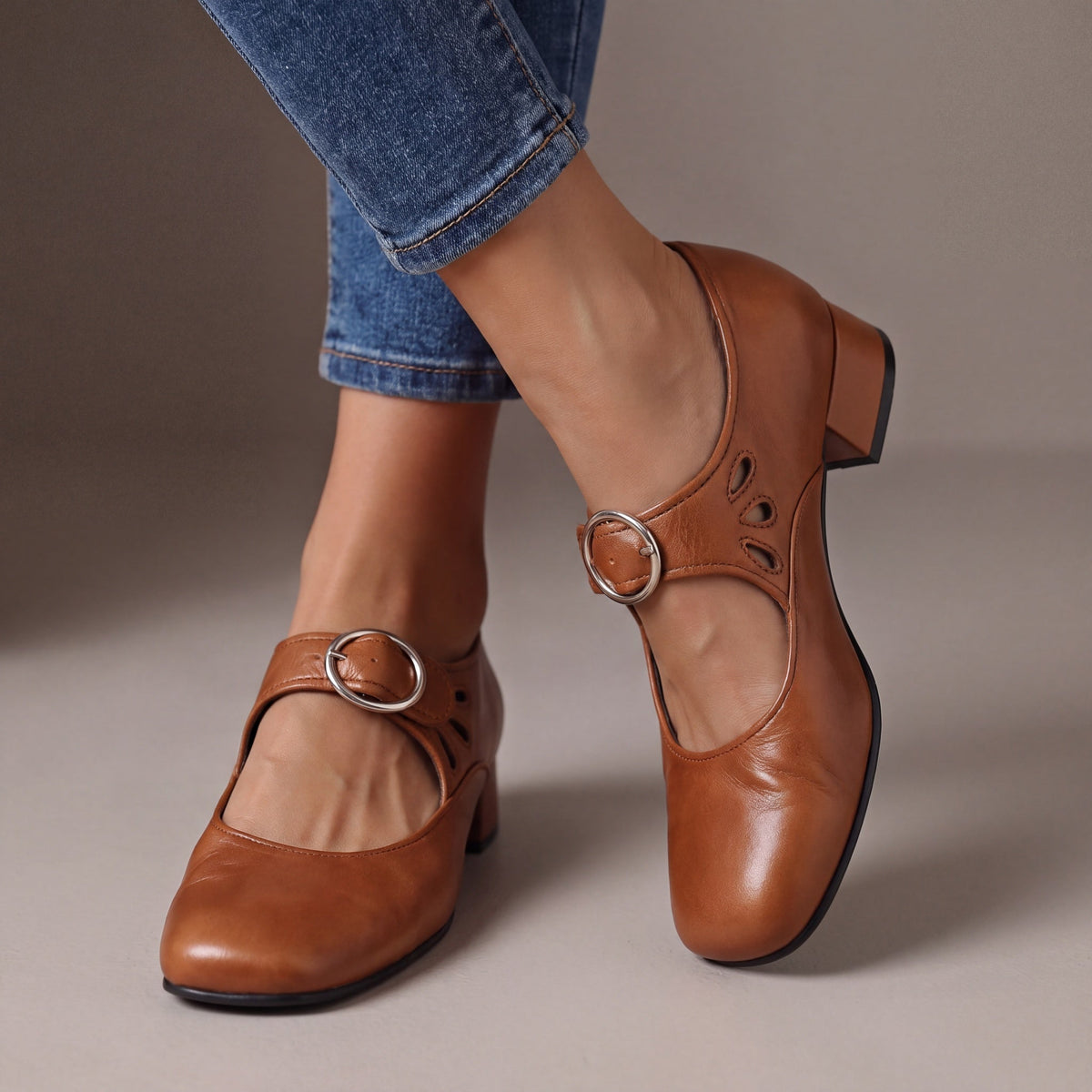 LUISA | Zapatos Mary Jane de cuero con tacón para mujer Véronica